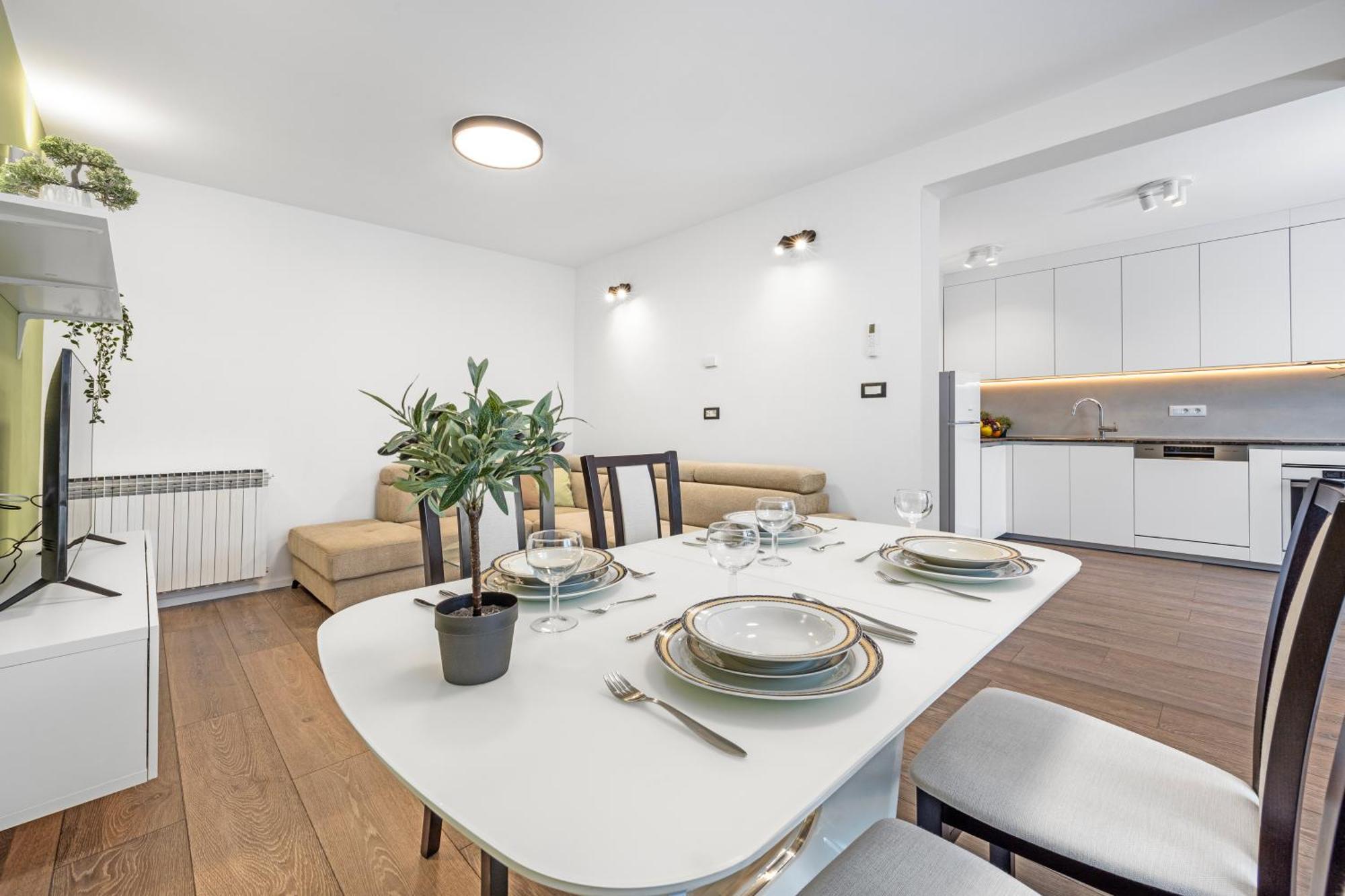Apartment Delton Fažana Buitenkant foto